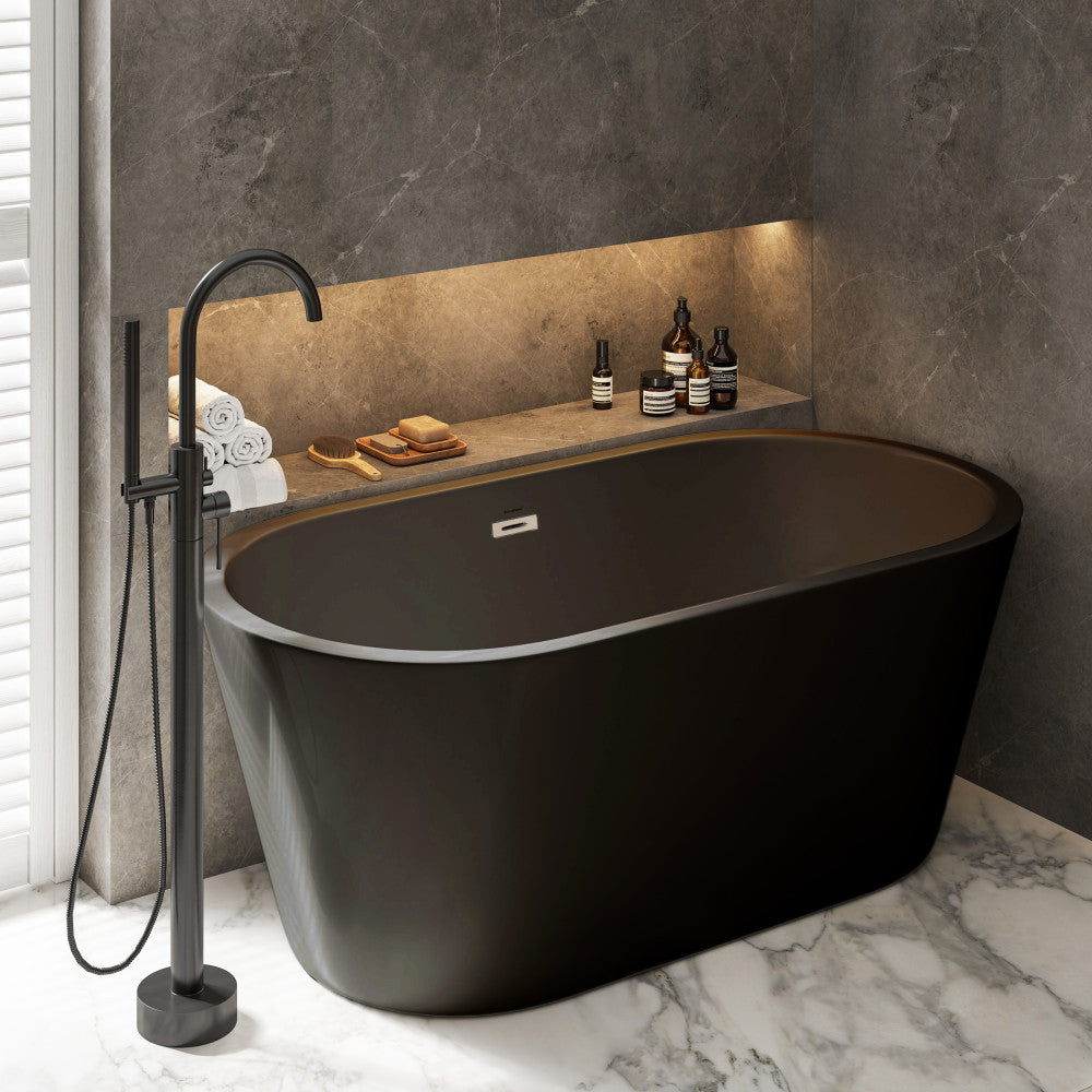 Claire 60&quot; Freestanding Bathtub in Matte Black