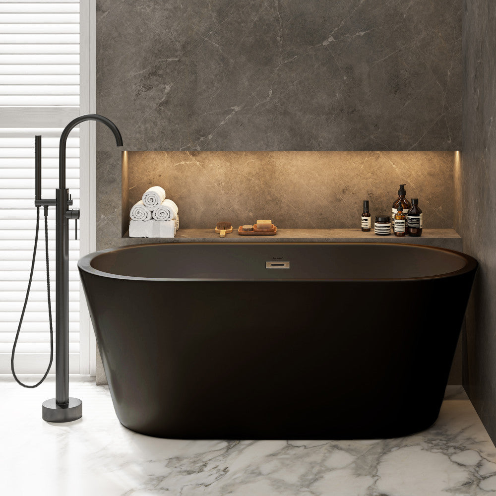 Claire 60&quot; Freestanding Bathtub in Matte Black